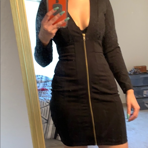Black dress - Picture 5 of 5
